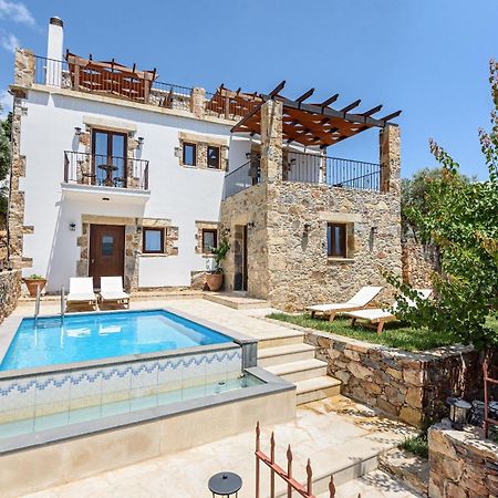 Minos Country Living Apartments Agriles Esterno foto