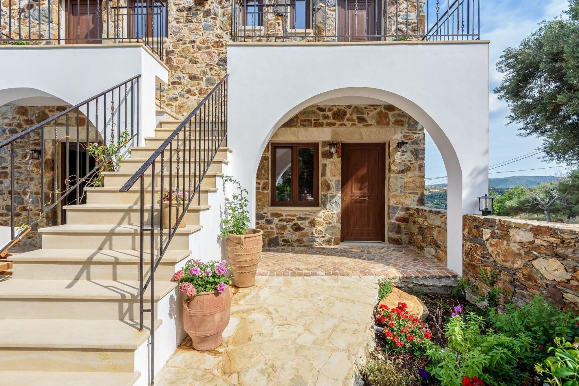 Minos Country Living Apartments Agriles Esterno foto